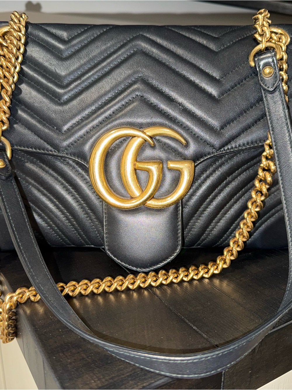 Gucci Black Leather Shoulder Bag with Gold GG Chain